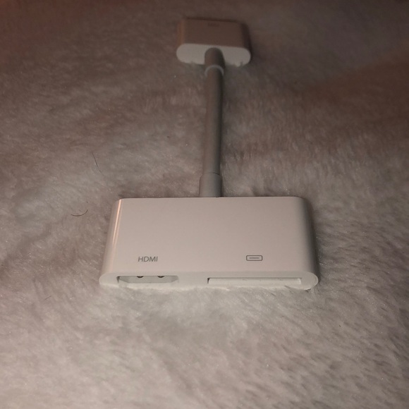 Apple adapter - Picture 2 of 2